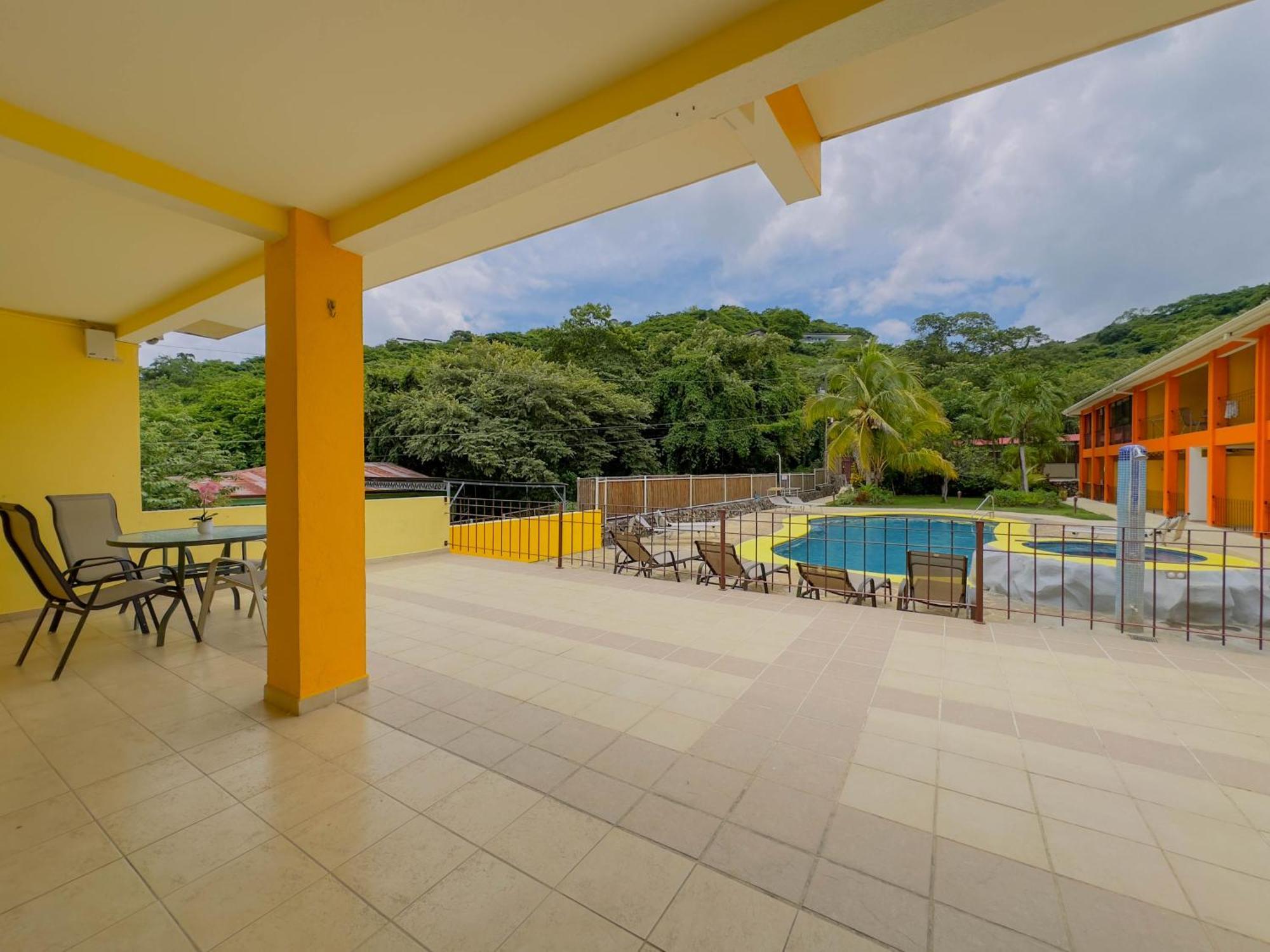Aparthotel Hermosa Paradise